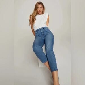 Good American Good Mom Jeans 6/28 High Rise Tapered